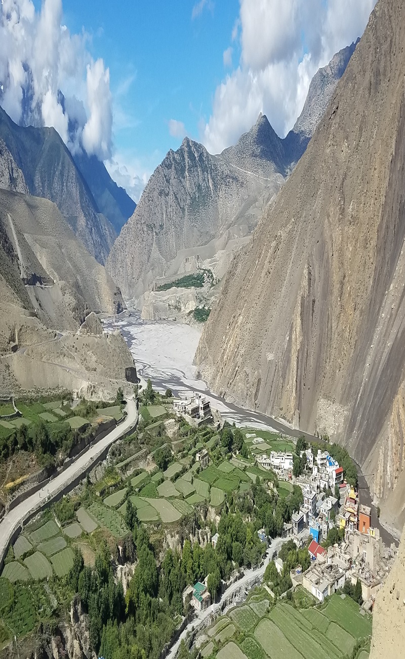 Upper Mustang 